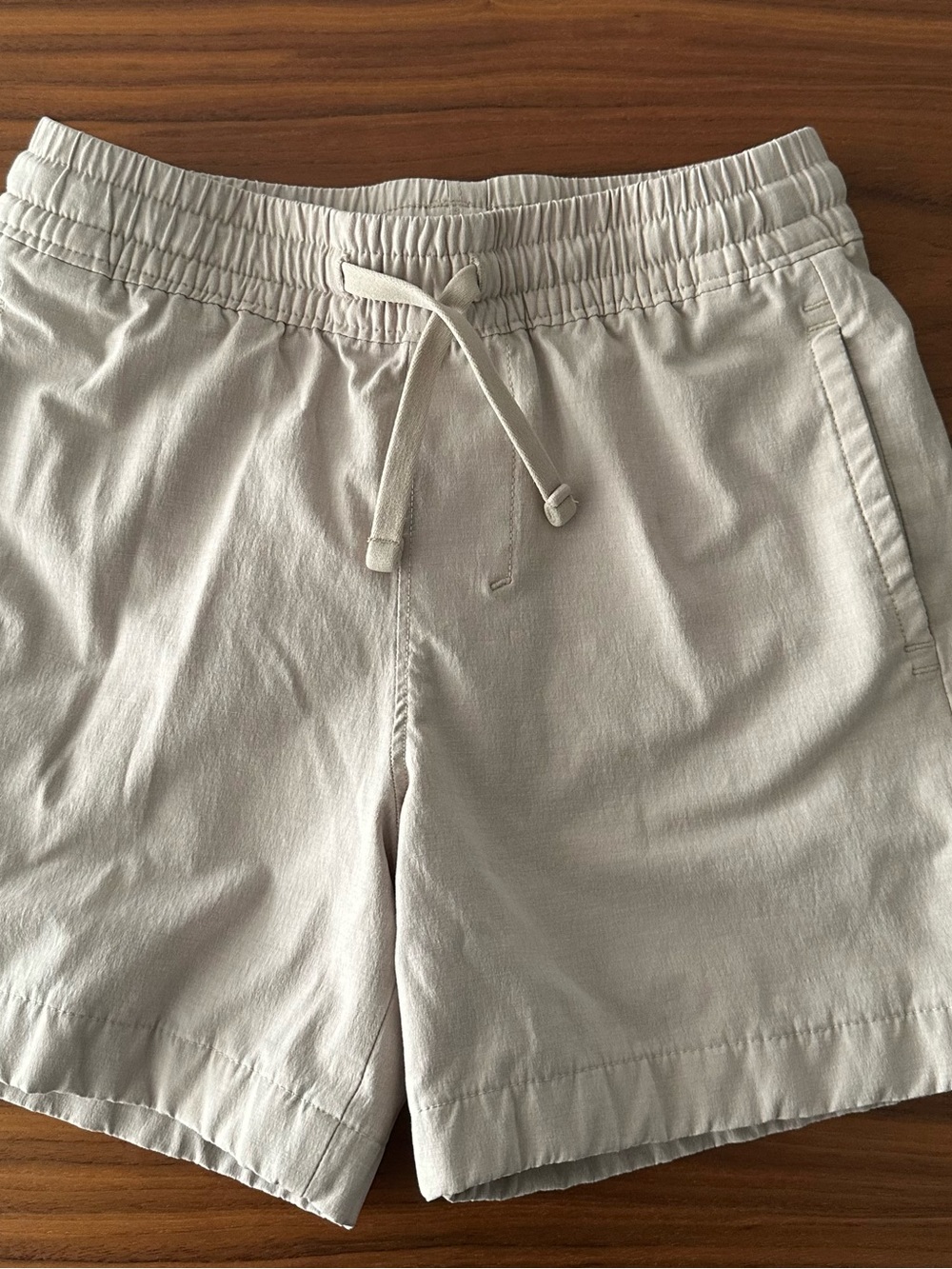 abercrombie kids light beige pull‑on athletic shorts